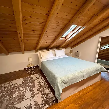 Villa With Pool In Near The *